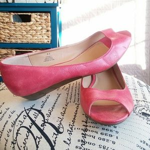 Express peep toe